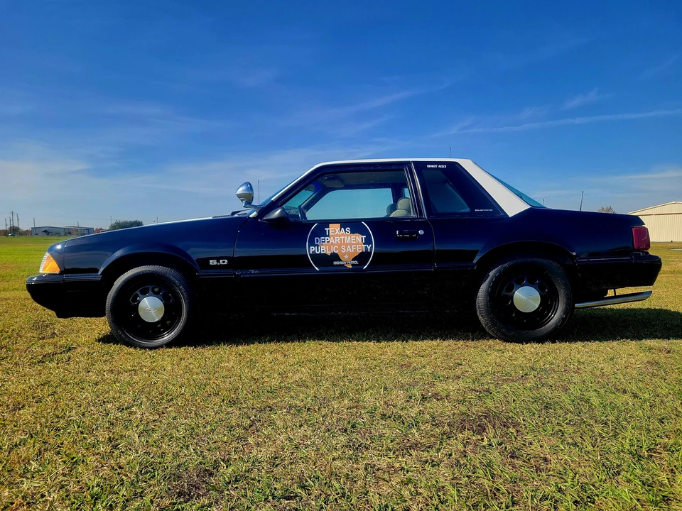 1987 Ford Mustang 3rd Gen - Image 13 of 31