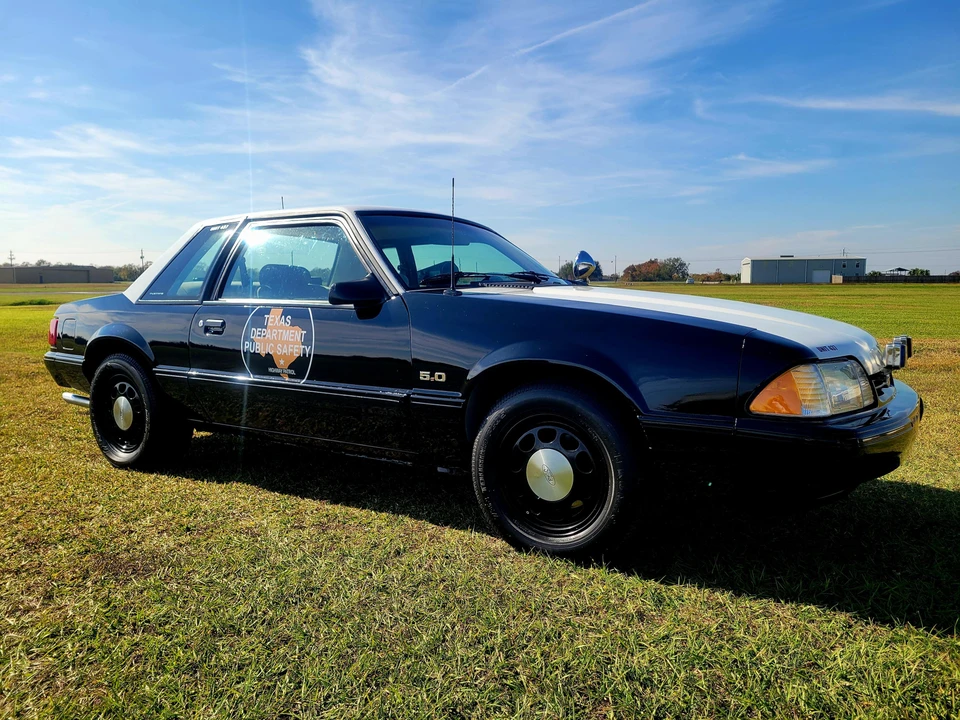 1987 Ford Mustang 3rd Gen - Image 18 of 31