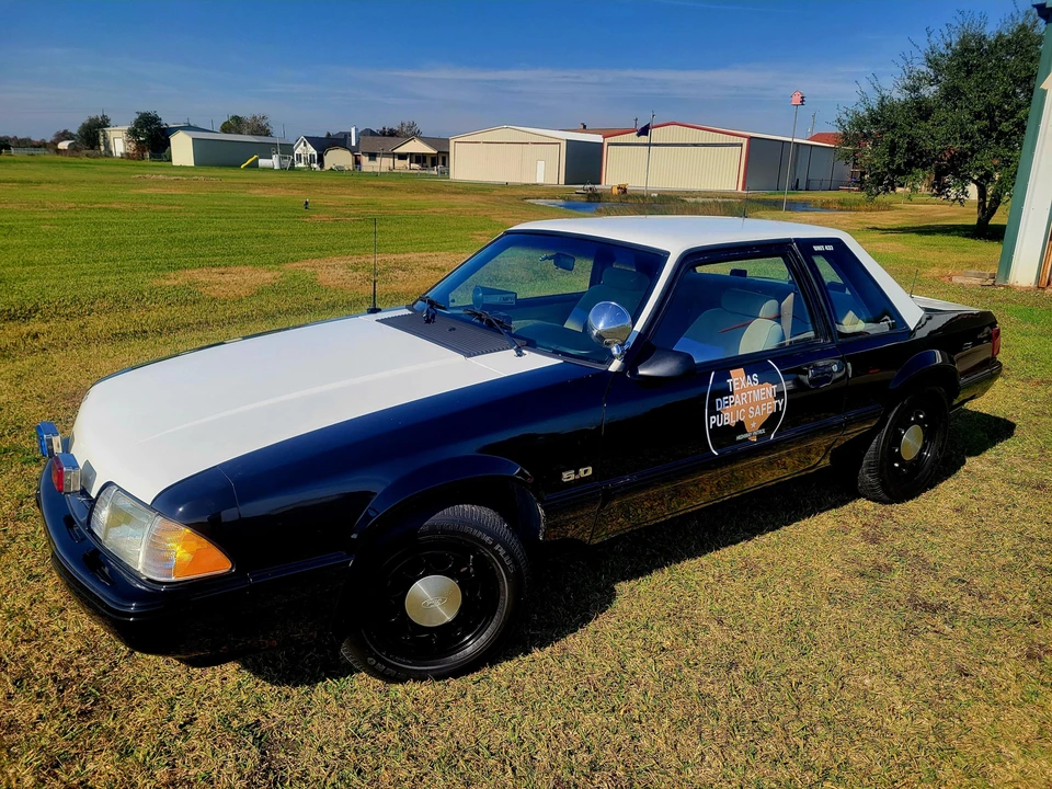 1987 Ford Mustang 3rd Gen - Image 10 of 31
