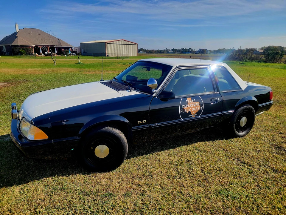 1987 Ford Mustang 3rd Gen - Image 11 of 31