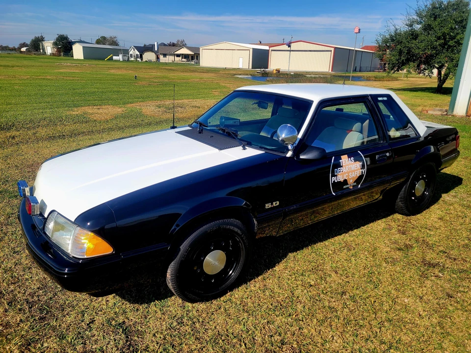 1987 Ford Mustang 3rd Gen - Image 9 of 31