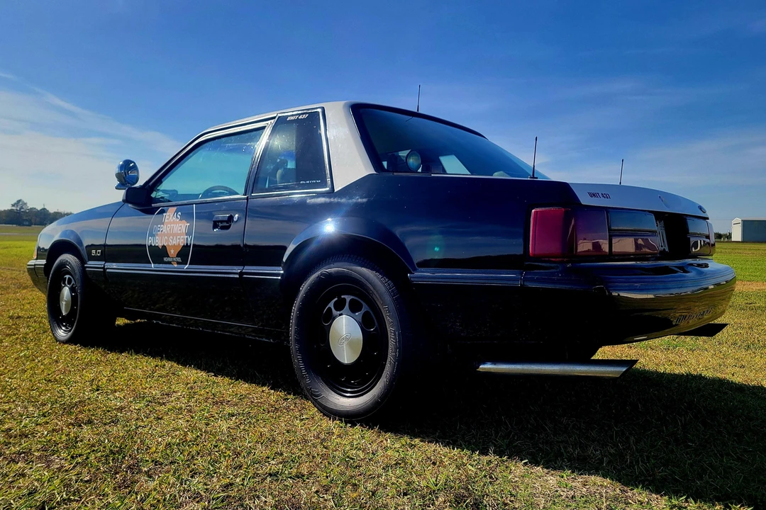 1987 Ford Mustang 3rd Gen - Image 4 of 31