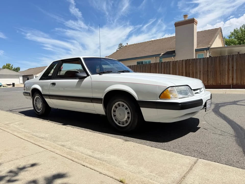 1987 Ford Mustang 3rd Gen - Image 4 of 8