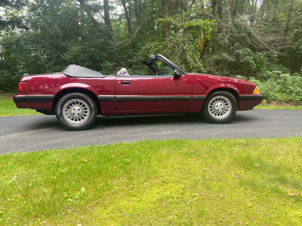 1987 Ford Mustang 3rd Gen - Image 10 of 31