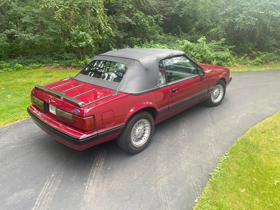 1987 Ford Mustang 3rd Gen - Image 9 of 31