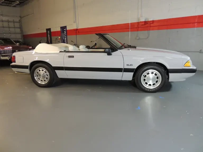 1987 Ford Mustang 3rd Gen - Image 6 of 31
