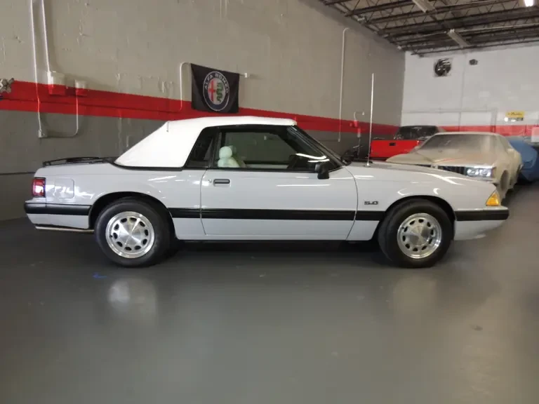 1987 Ford Mustang 3rd Gen - Image 13 of 31