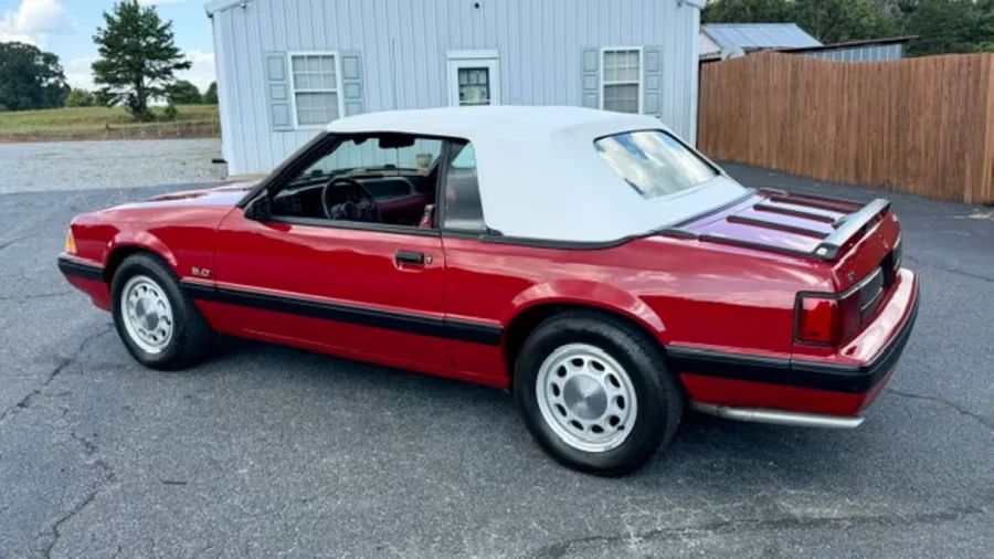 1987 Ford Mustang 3rd Gen - Image 3 of 31