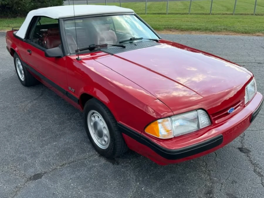 1987 Ford Mustang 3rd Gen - Image 19 of 31