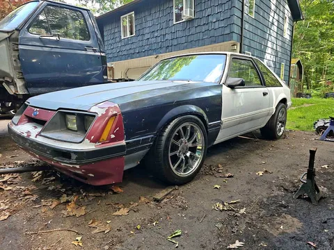 1987 Ford Mustang LX Hatchback 2D