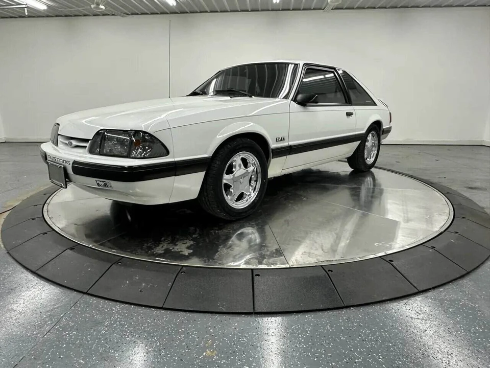 1987 Ford Mustang 3rd Gen - Image 8 of 31