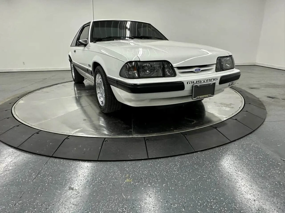 1987 Ford Mustang 3rd Gen - Image 11 of 31