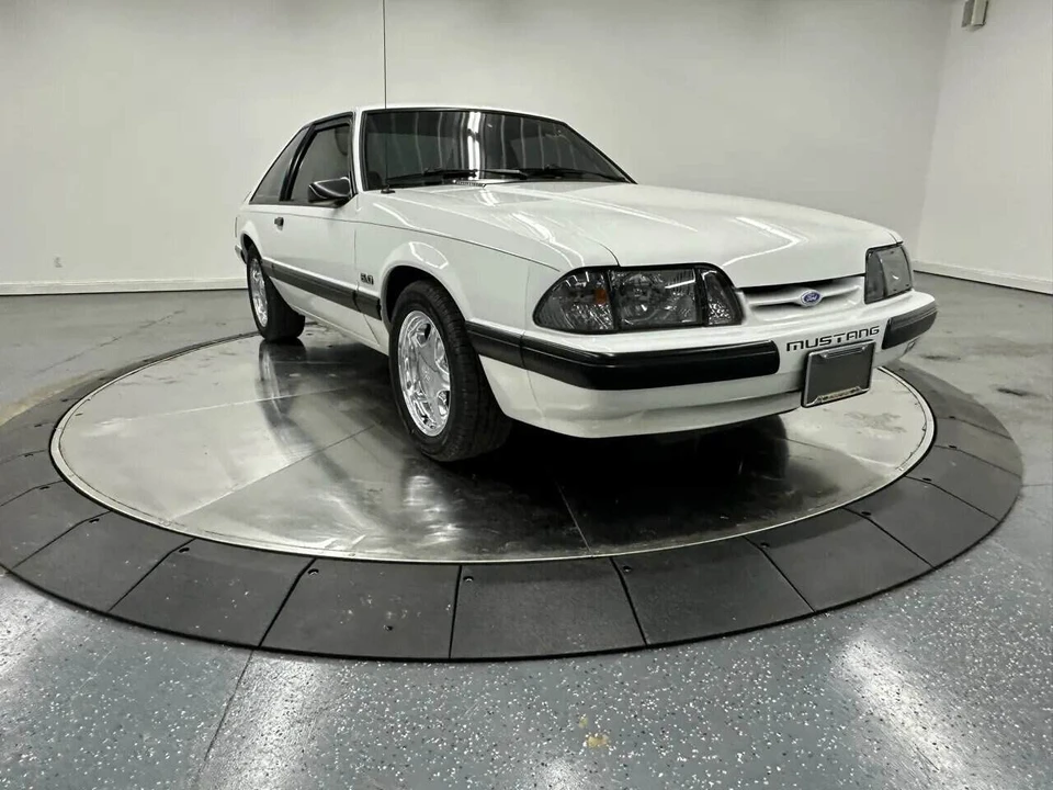1987 Ford Mustang 3rd Gen - Image 14 of 31