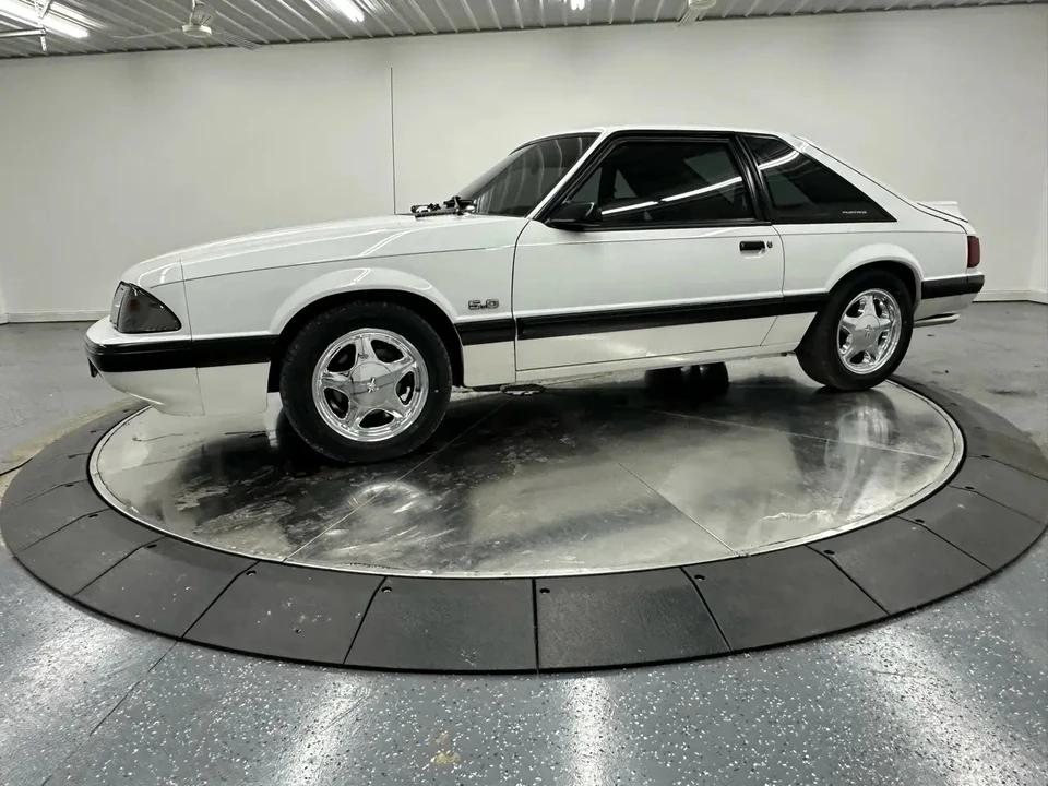 1987 Ford Mustang 3rd Gen - Image 23 of 31