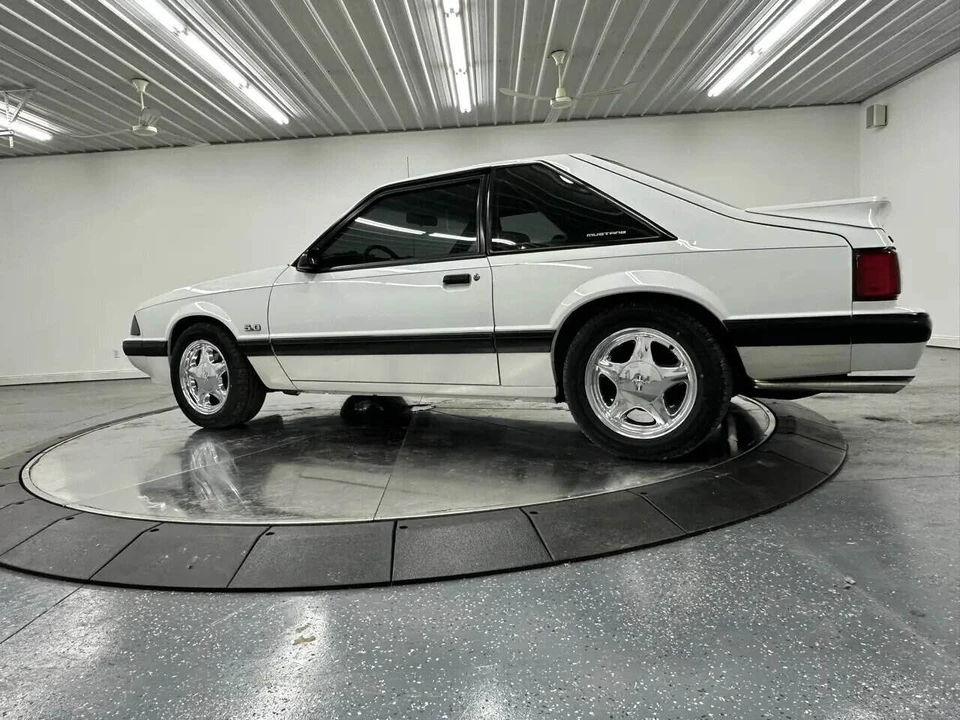 1987 Ford Mustang 3rd Gen - Image 7 of 31