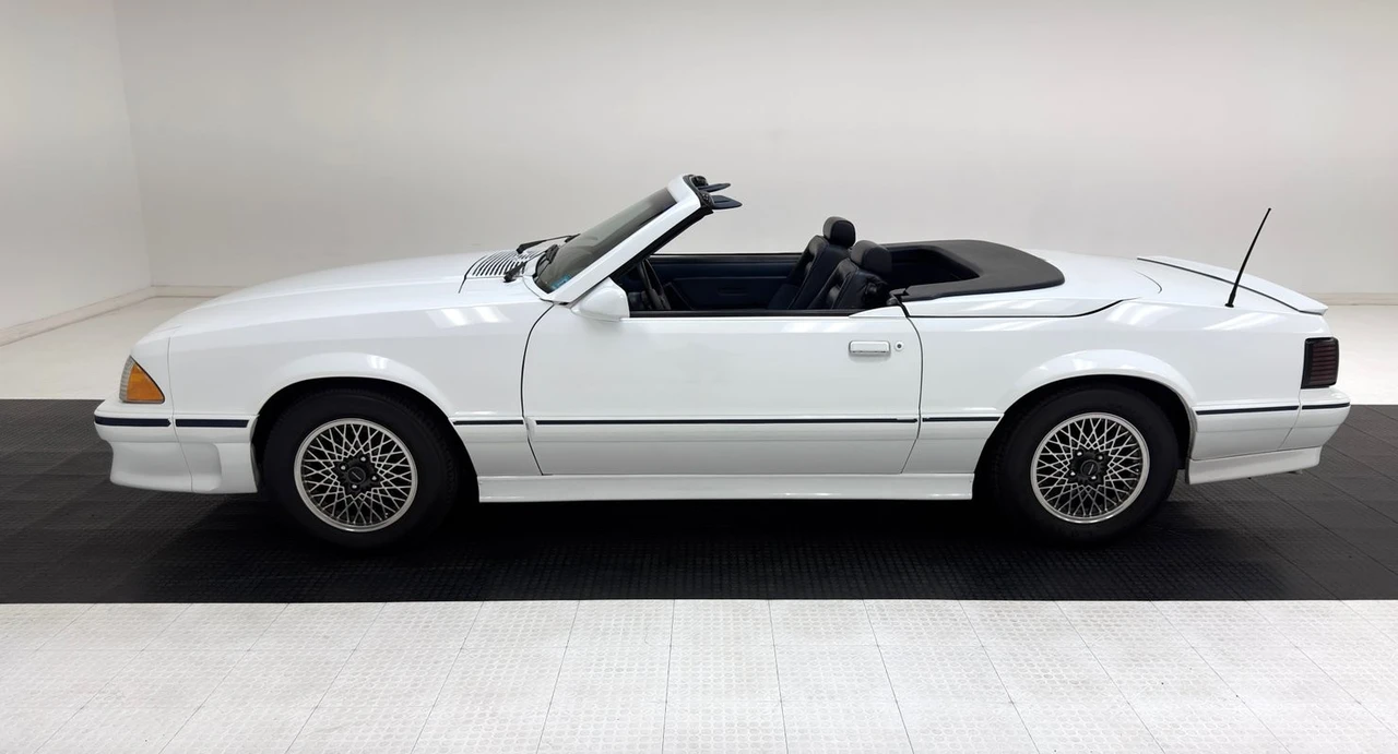 1987 Ford Mustang 3rd Gen - Image 4 of 31