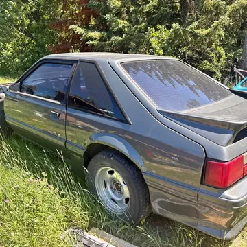 1987 Ford Mustang GT