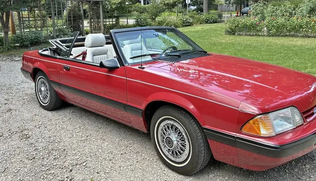 1987 Ford Mustang