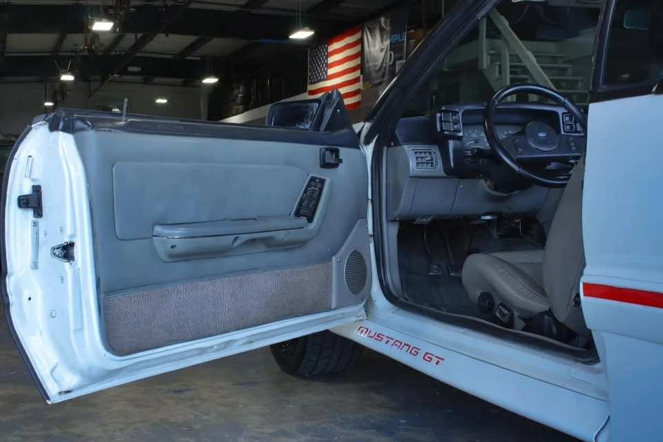 1987 Ford Mustang 3rd Gen - Image 16 of 20