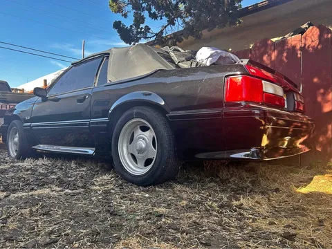 1987 Ford Mustang GT