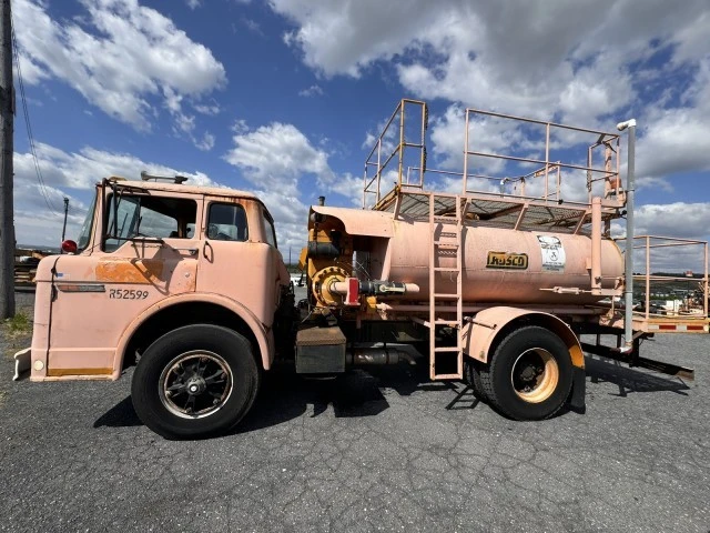 1987 Ford - Image 8 of 9