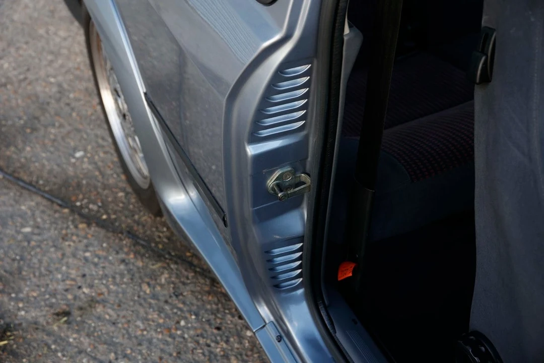 1987 Ford Sierra RS Cosworth - Image 30 of 30