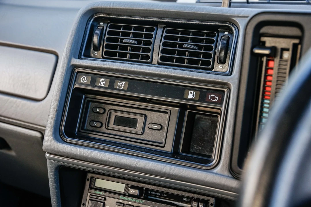 1987 Ford Sierra RS Cosworth - Image 24 of 30