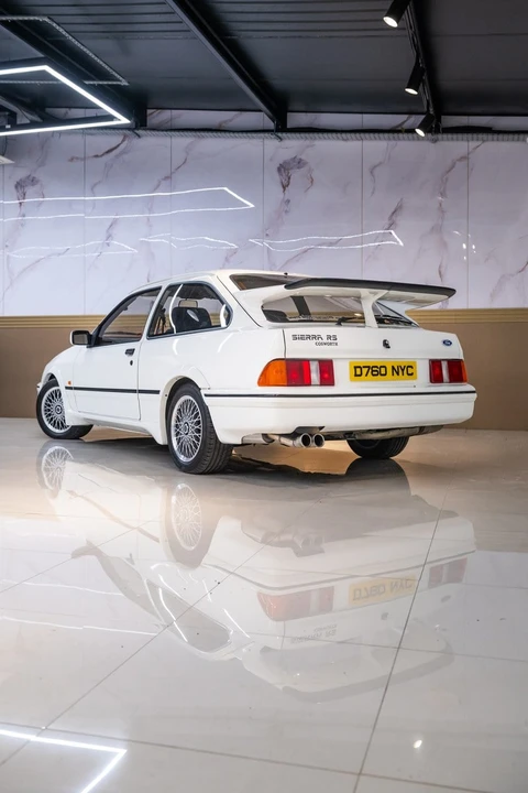 1987 Ford Sierra RS Cosworth - Image 17 of 30