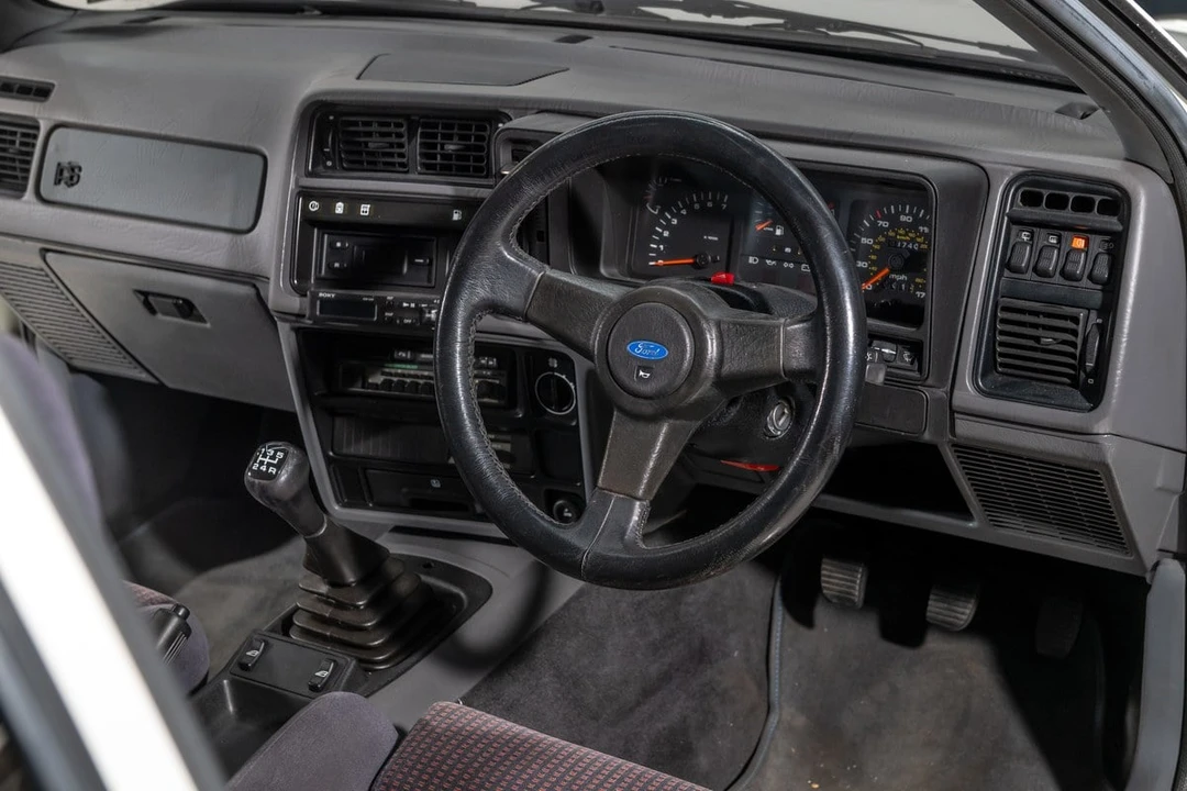 1987 Ford Sierra RS Cosworth - Image 28 of 30