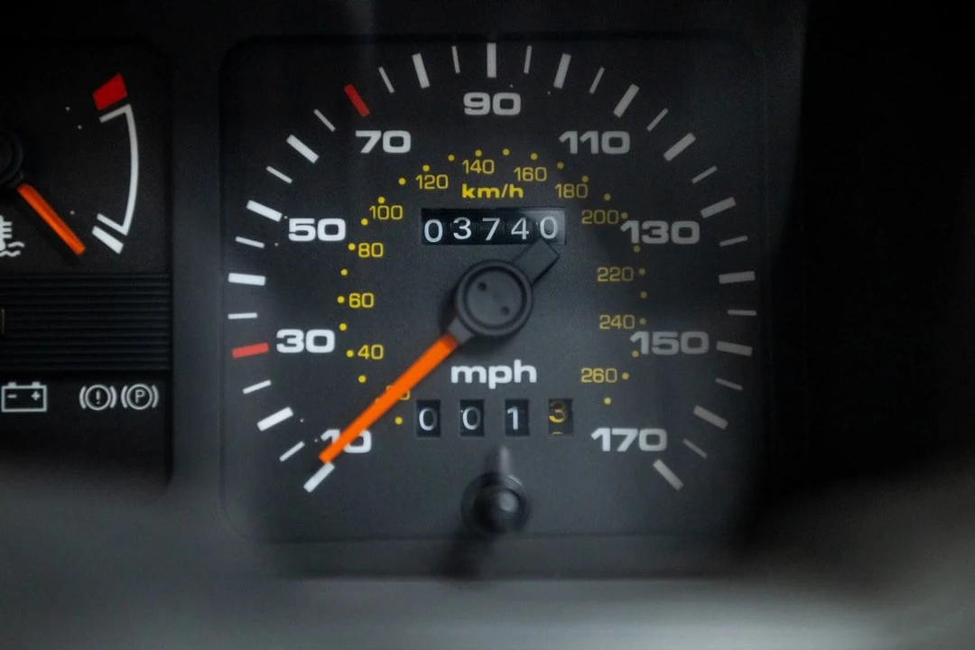 1987 Ford Sierra RS Cosworth - Image 29 of 30