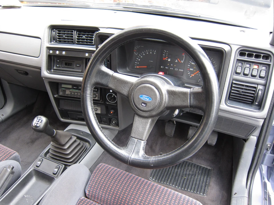 1987 Ford Sierra RS Cosworth - Image 11 of 25