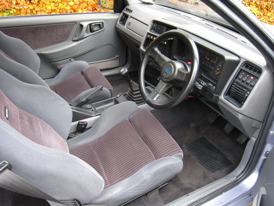 1987 Ford Sierra RS Cosworth - Image 13 of 25