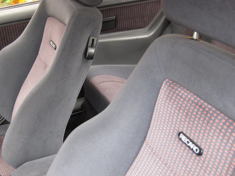 1987 Ford Sierra RS Cosworth - Image 25 of 25