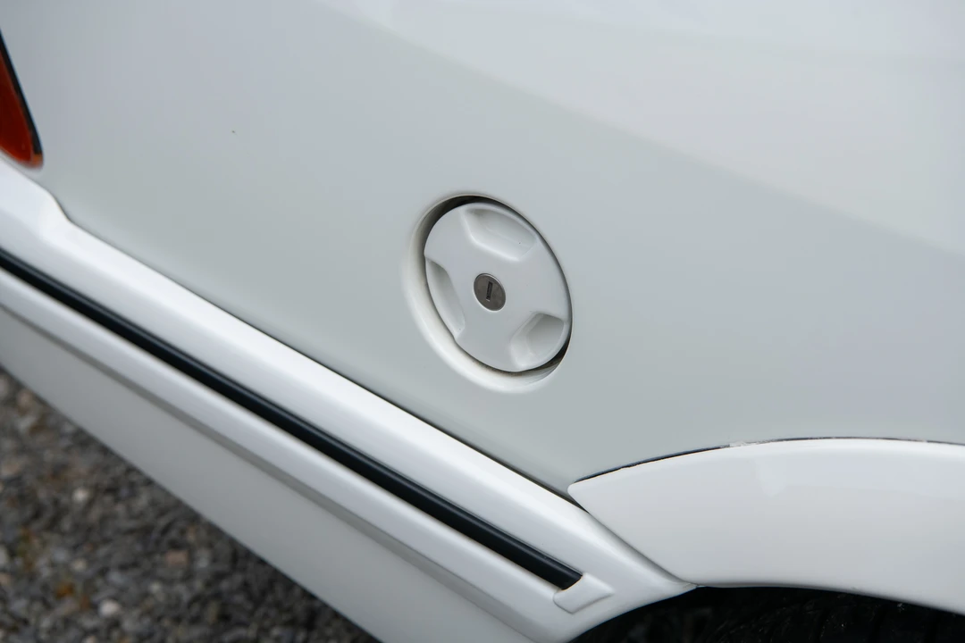 1987 Ford Sierra RS Cosworth - Image 29 of 31