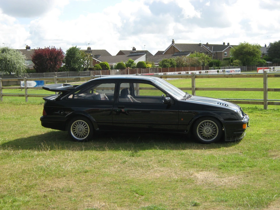 1987 Ford Sierra RS Cosworth - Image 10 of 16