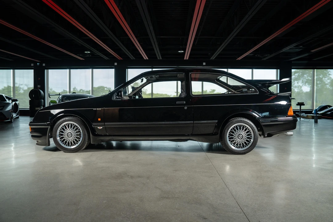 1987 Ford Sierra RS Cosworth - Image 25 of 31