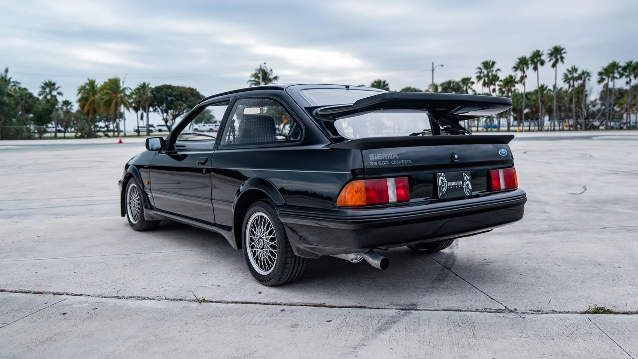 1987 Ford Sierra RS Cosworth - Image 10 of 31