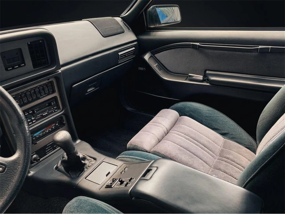1987 Ford Thunderbird 9th Gen - Image 13 of 22