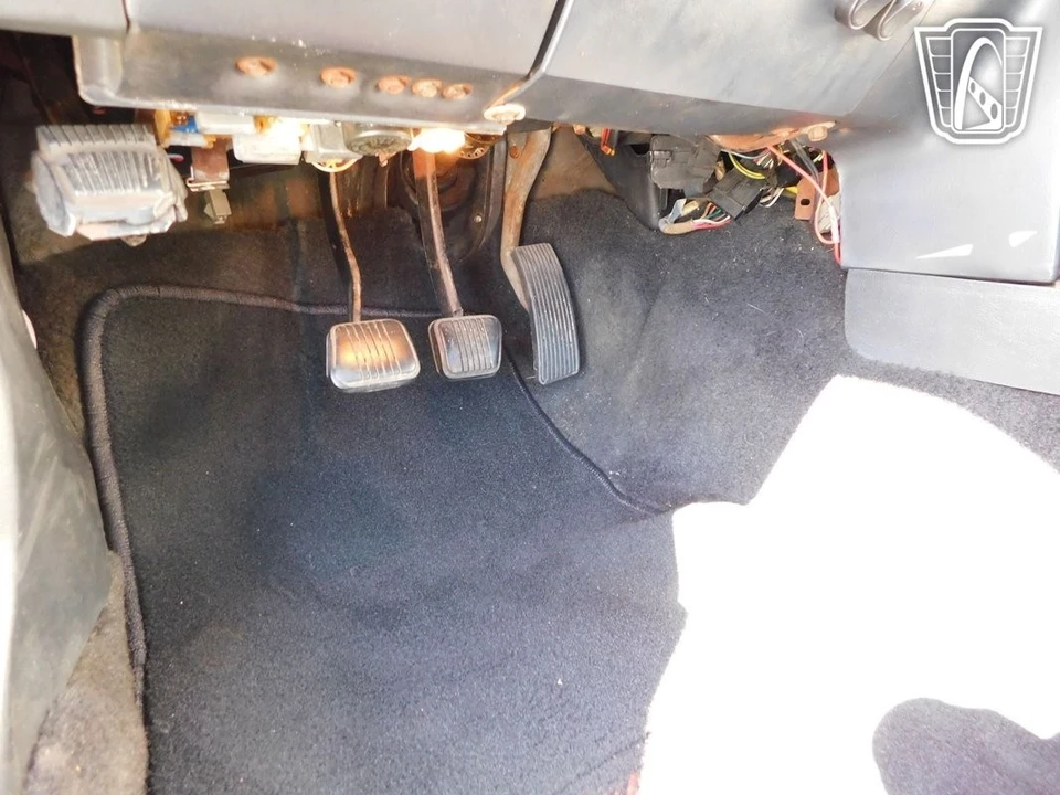 1987 Ford Thunderbird 8th Gen - Image 7 of 21