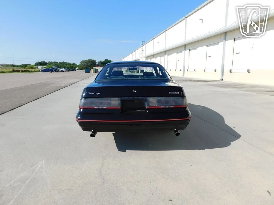 1987 Ford Thunderbird 8th Gen - Image 15 of 21