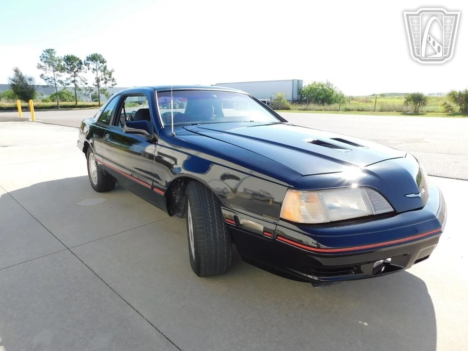 1987 Ford Thunderbird 8th Gen - Image 12 of 21