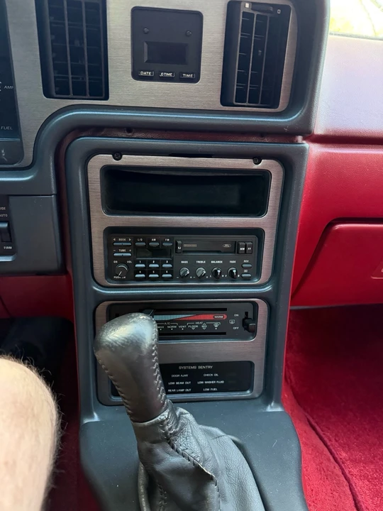 1987 Ford Thunderbird 9th Gen - Image 21 of 31