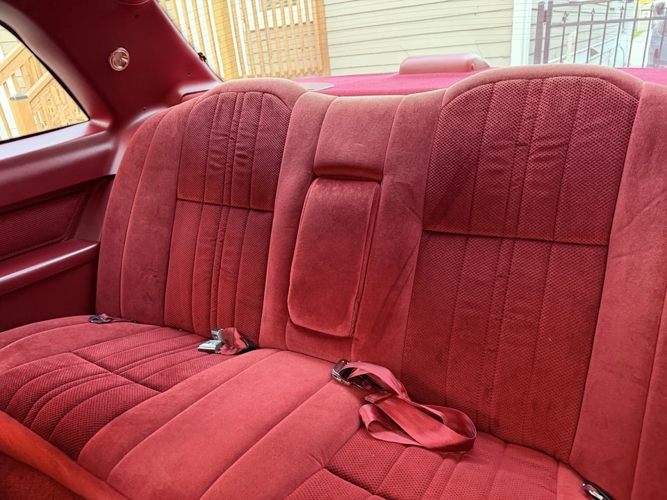 1987 Ford Thunderbird 9th Gen - Image 17 of 31