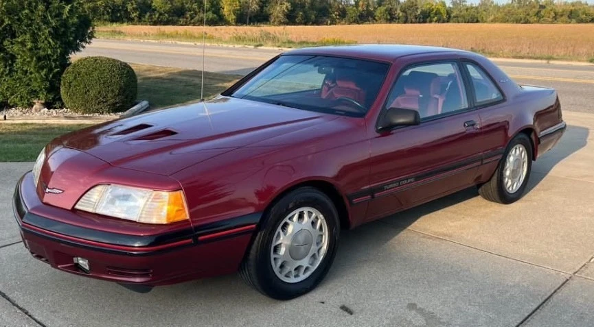 1987 Ford Thunderbird 9th Gen - Image 2 of 31