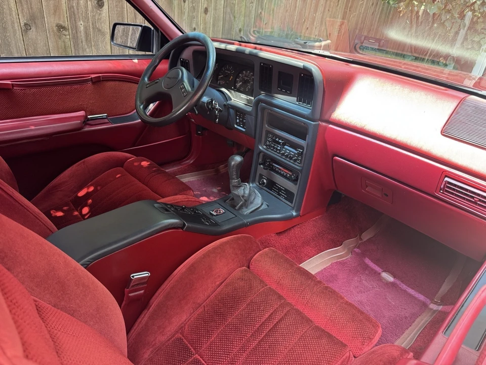 1987 Ford Thunderbird 9th Gen - Image 16 of 31