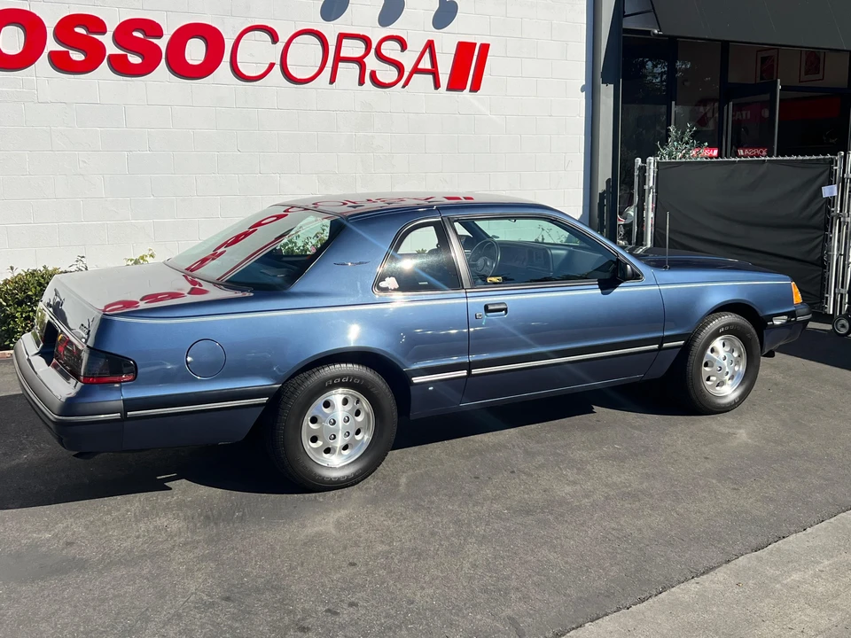 1987 Ford Thunderbird 9th Gen - Image 17 of 31