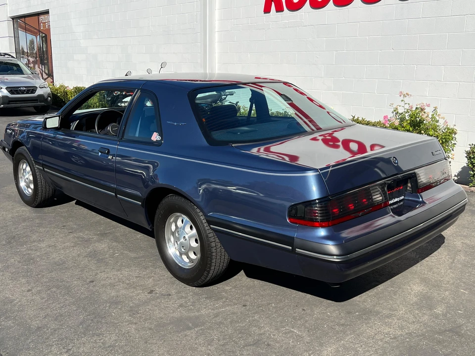 1987 Ford Thunderbird 9th Gen - Image 13 of 31