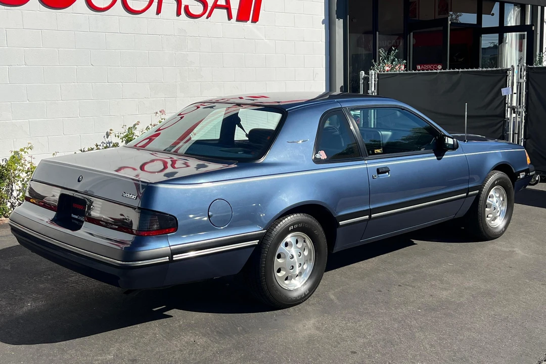 1987 Ford Thunderbird 9th Gen - Image 4 of 31