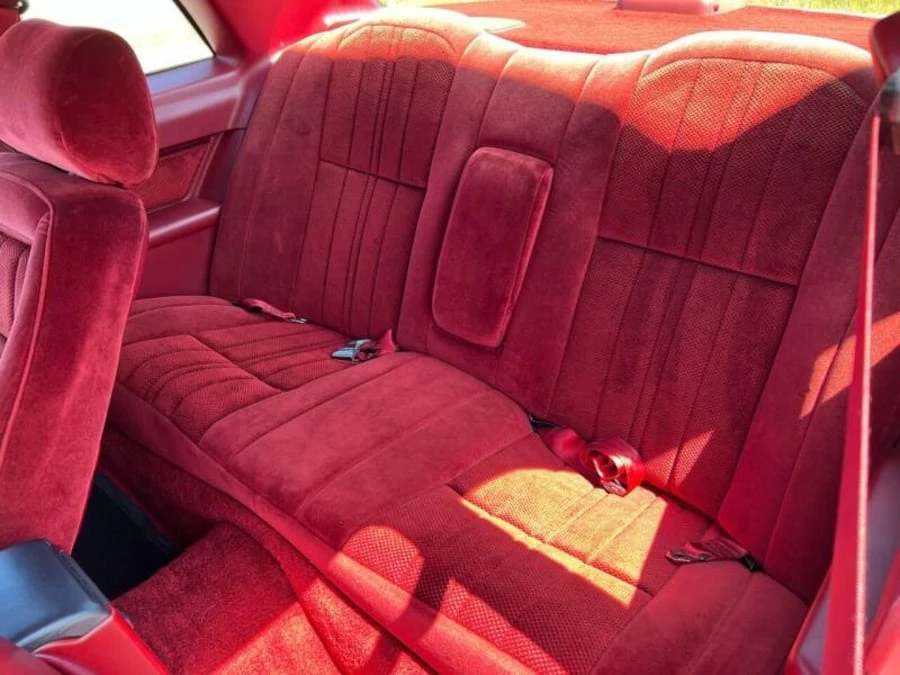 1987 Ford Thunderbird 9th Gen - Image 12 of 16