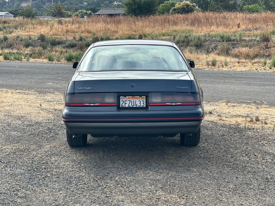 1987 Ford Thunderbird 8th Gen - Image 13 of 31